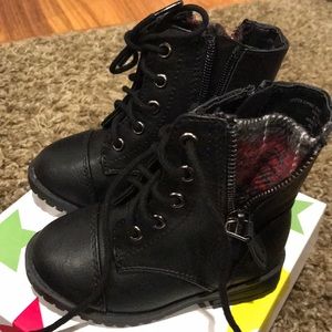 Brand New! Black Boots / Baby Girl